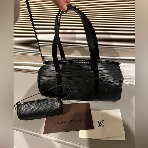 Louis Vuitton Soufflot M52222 Epi‎ Leather Noir Black With Pouch - Picture 1 of 16